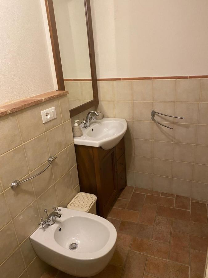 Casa Dell'Angelo Apartment Кастелнуово Магра Екстериор снимка