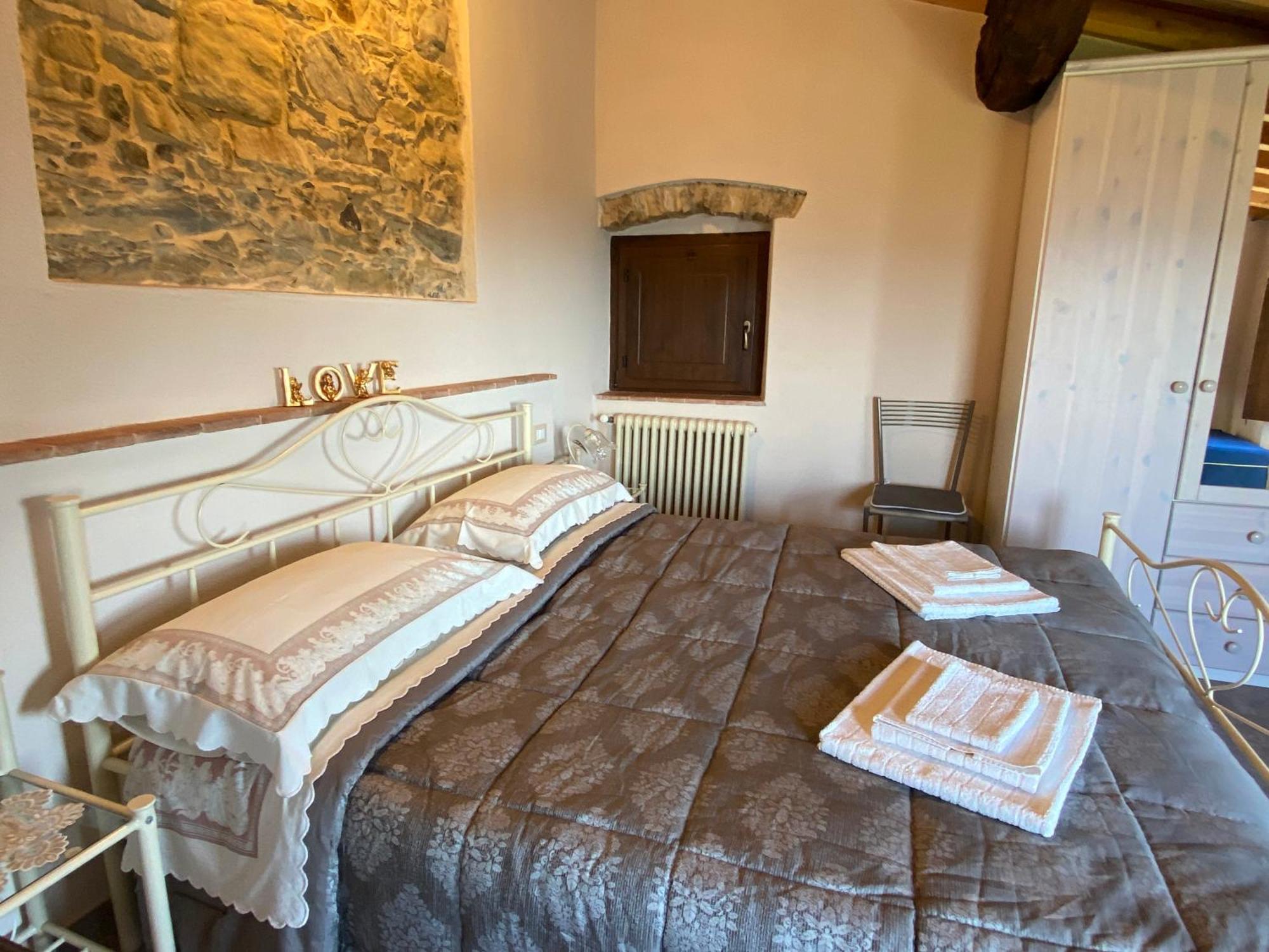 Casa Dell'Angelo Apartment Кастелнуово Магра Екстериор снимка