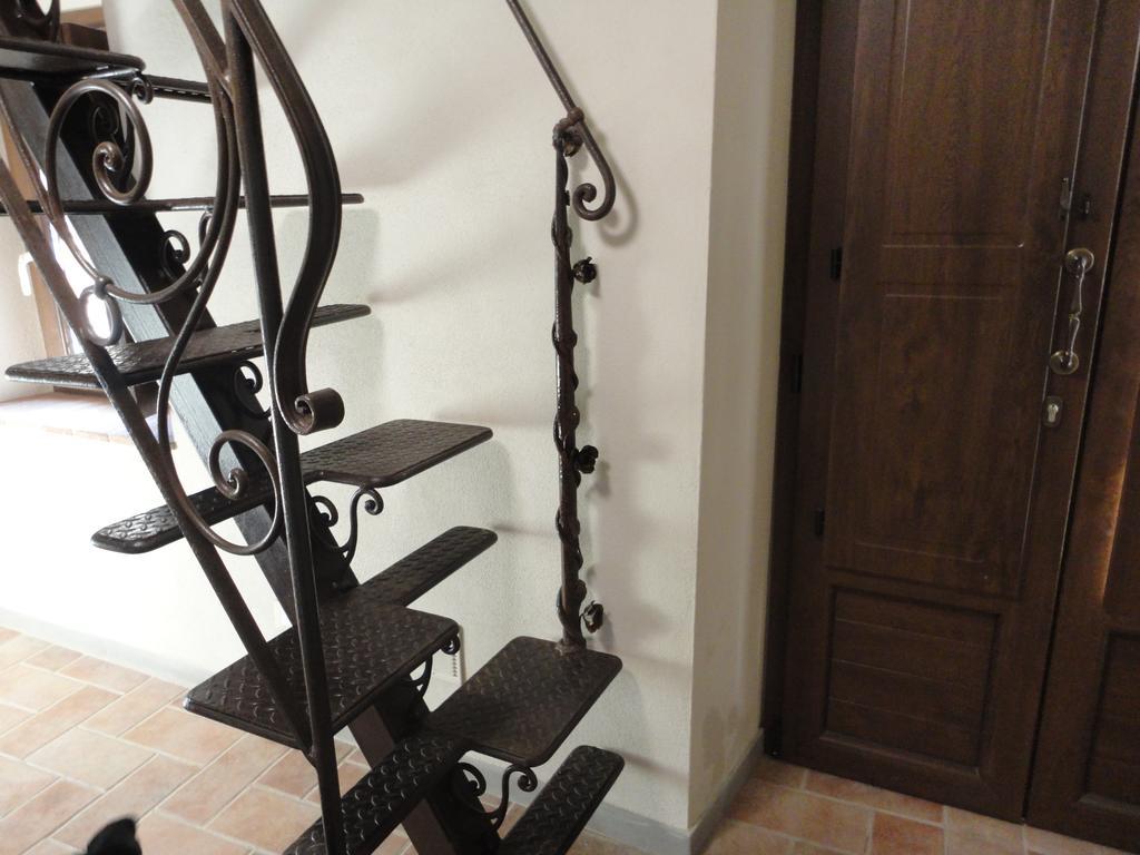 Casa Dell'Angelo Apartment Кастелнуово Магра Екстериор снимка